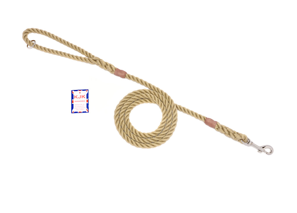 Leads with clip and rings are ideal rope dog leads as they can be halved in length for roadside use providing greater control of your dog or the longer length dog lead can be carried across your shoulder when your dog is off the lead. #ropedogeads #dogtraining #dogwalking #ropeleads #workingdogleads #policedogleads 